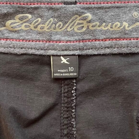 Eddie Bauer Women's Gray Lightweight Ripstop Slightly Curvy Crop Pants Size 10 - Picture 13 of 16